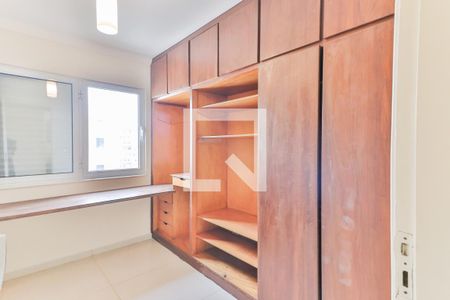 Apartamento à venda com 98m², 3 quartos e 1 vagaQuarto 02