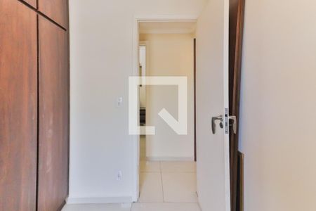 Apartamento à venda com 98m², 3 quartos e 1 vagaQuarto 02