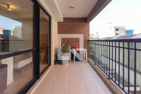 Apartamento à venda com 40m², 1 quarto e 1 vaga Apartamento à venda com 40m², 1 quarto e 1 vagaVaranda