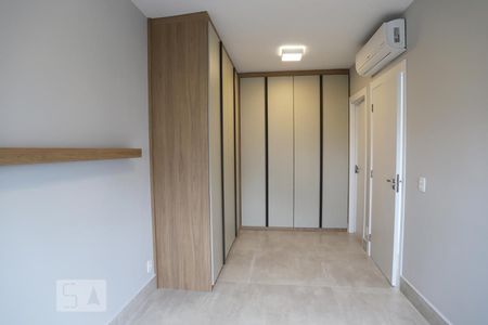 Suíte de apartamento para alugar com 1 quarto, 54m² em Alphaville Empresarial, Barueri
