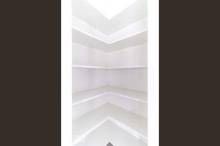 Apartamento à venda com 68m², 2 quartos e 1 vagaCozinha - dispensa