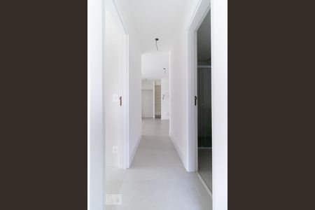 Apartamento à venda com 68m², 2 quartos e 1 vagaCorredor