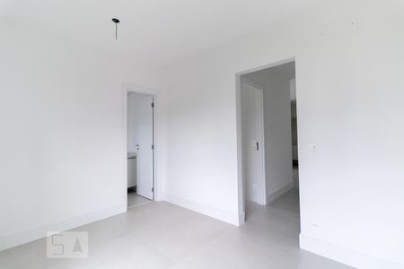 Apartamento à venda com 68m², 2 quartos e 1 vagaSuíte