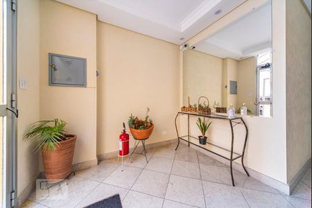 Apartamento para alugar com 68m², 2 quartos e 1 vaga Apartamento para alugar com 68m², 2 quartos e 1 vagaHall de Entrada