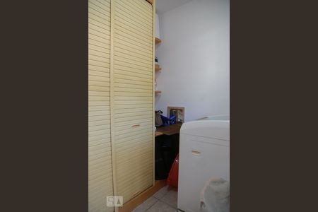 Apartamento à venda com 72m², 2 quartos e 1 vagaQuarto de Serviço