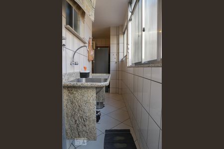 Apartamento à venda com 72m², 2 quartos e 1 vagaÁrea de Serviço