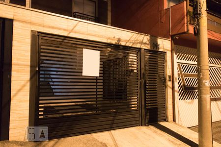 Apartamento para alugar com 74m², 2 quartos e 1 vagaFachada