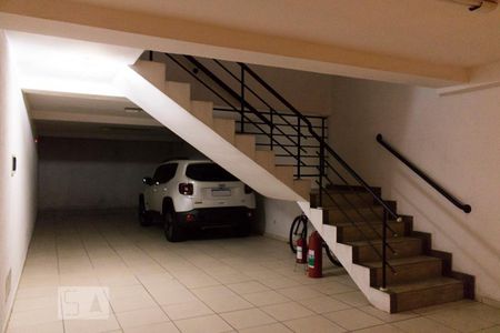 Apartamento para alugar com 74m², 2 quartos e 1 vagaGaragem