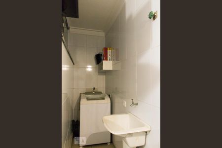 Apartamento para alugar com 74m², 2 quartos e 1 vagaÁrea de Serviço