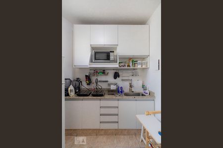 Apartamento à venda com 75m², 2 quartos e 1 vagaCozinha