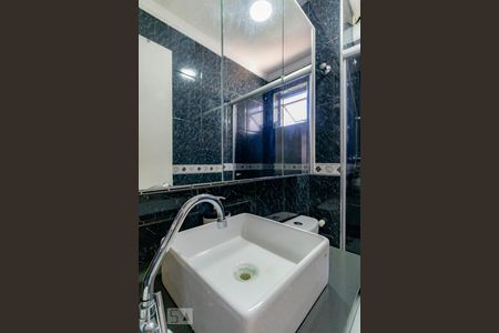 Apartamento à venda com 75m², 2 quartos e 1 vagabanheiro