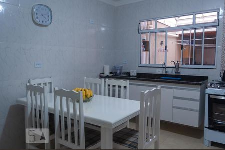 Casa para alugar com 180m², 3 quartos e 2 vagasCozinha