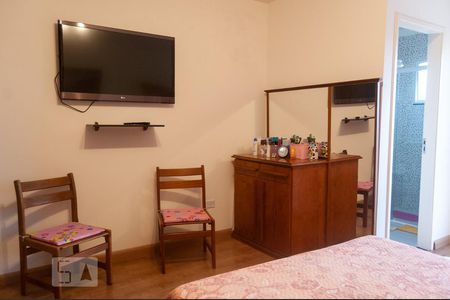 Casa para alugar com 180m², 3 quartos e 2 vagasQuarto 3 - Suíte