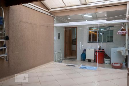 Casa para alugar com 180m², 3 quartos e 2 vagasQuintal