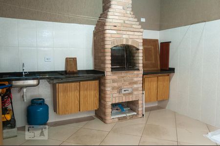 Casa para alugar com 180m², 3 quartos e 2 vagasQuintal