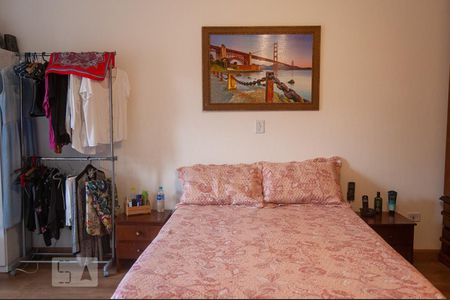 Casa para alugar com 180m², 3 quartos e 2 vagasQuarto 3 - Suíte