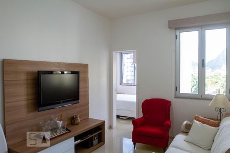 Sala de apartamento à venda com 1 quarto, 30m² em Leblon, Rio de Janeiro