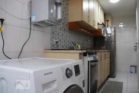 Apartamento à venda com 79m², 2 quartos e 1 vagaÁrea de Serviço