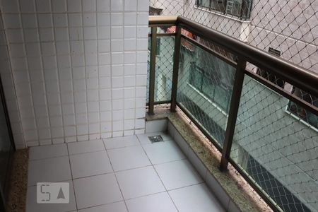 Apartamento à venda com 79m², 2 quartos e 1 vagaVaranda