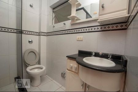 Banheiro  de apartamento para alugar com 1 quarto, 62m² em Jardim Botânico, Curitiba