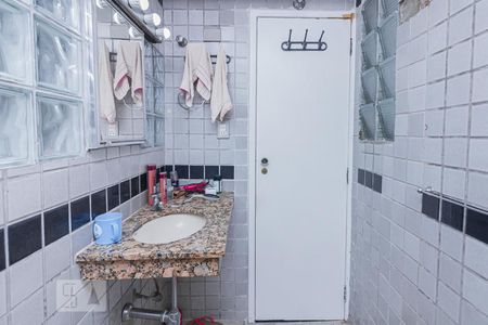 Banheiro da Suíte de apartamento à venda com 4 quartos, 106m² em Lapa, São Paulo