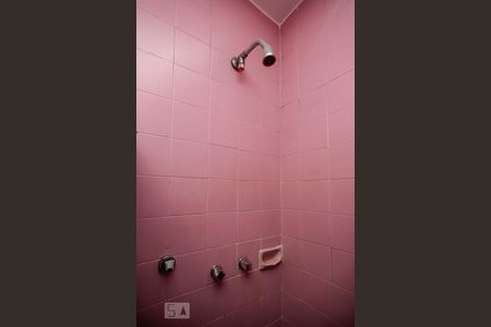 Apartamento para alugar com 60m², 1 quarto e sem vagaBanheiro