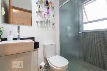 Apartamento à venda com 77m², 2 quartos e 2 vagas Apartamento à venda com 77m², 2 quartos e 2 vagasBanheiro do quarto 2