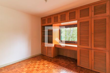 Quarto 1 de casa para alugar com 3 quartos, 110m² em Vila Congonhas, São Paulo