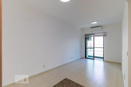 Apartamento para alugar com 74m², 1 quarto e 1 vagaSala