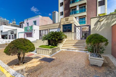 Apartamento para alugar com 74m², 1 quarto e 1 vagaFachada e portaria