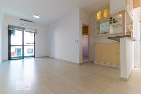 Apartamento para alugar com 74m², 1 quarto e 1 vagaSala