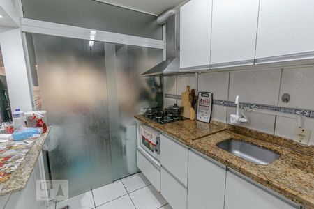 Apartamento à venda com 56m², 2 quartos e 1 vaga Apartamento à venda com 56m², 2 quartos e 1 vagaCozinha