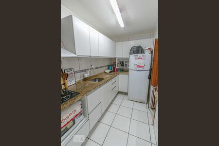 Apartamento à venda com 56m², 2 quartos e 1 vaga Apartamento à venda com 56m², 2 quartos e 1 vagaCozinha