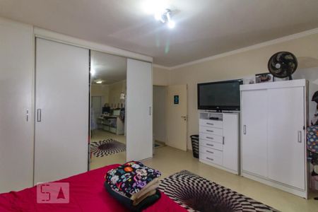 Casa à venda com 180m², 3 quartos e 4 vagas Casa à venda com 180m², 3 quartos e 4 vagasQuarto Suíte 3
