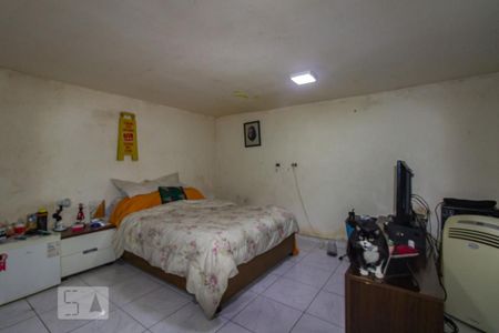 Casa à venda com 180m², 3 quartos e 4 vagas Casa à venda com 180m², 3 quartos e 4 vagasSalão de Festas