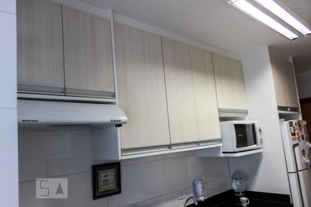 Apartamento à venda com 69m², 2 quartos e 1 vaga Apartamento à venda com 69m², 2 quartos e 1 vagaCozinha - Armários
