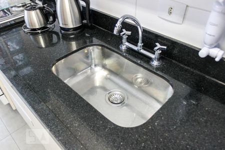 Apartamento à venda com 69m², 2 quartos e 1 vaga Apartamento à venda com 69m², 2 quartos e 1 vagaCozinha - Torneira