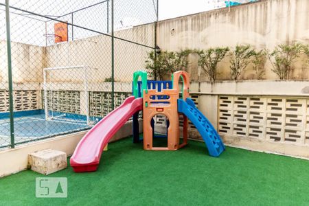 Apartamento à venda com 69m², 2 quartos e 1 vaga Apartamento à venda com 69m², 2 quartos e 1 vagaÁrea Comum - Playground