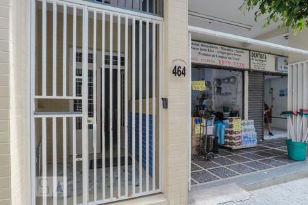 Apartamento à venda com 40m², 1 quarto e sem vagaFachada