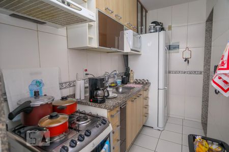 Apartamento para alugar com 65m², 2 quartos e 1 vaga Apartamento para alugar com 65m², 2 quartos e 1 vagaCozinha e Área de Serviço