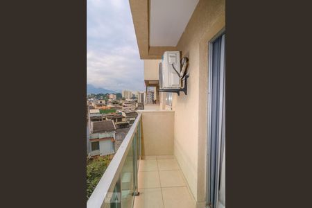 Apartamento para alugar com 65m², 2 quartos e 1 vaga Apartamento para alugar com 65m², 2 quartos e 1 vagaVaranda da Sala