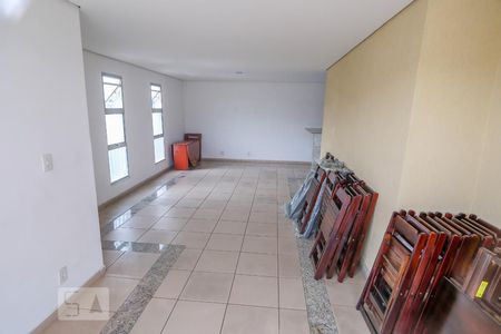 Apartamento para alugar com 65m², 2 quartos e 1 vaga Apartamento para alugar com 65m², 2 quartos e 1 vagaÁrea comum - Salão de festas