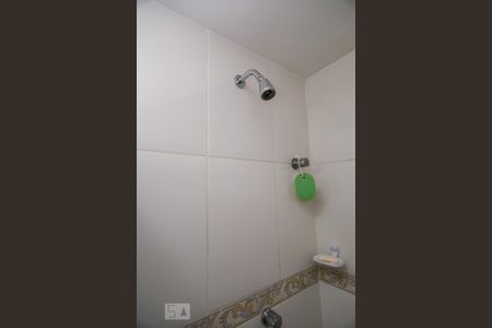 Apartamento para alugar com 65m², 2 quartos e 1 vaga Apartamento para alugar com 65m², 2 quartos e 1 vagaBanheiro da Suíte