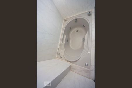 Apartamento para alugar com 139m², 4 quartos e 2 vagasBanheiro da Suíte