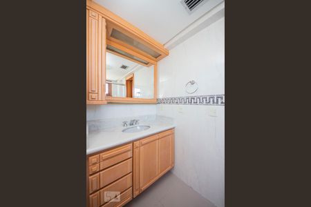 Apartamento para alugar com 139m², 4 quartos e 2 vagasBanheiro da Suíte