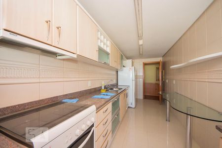 Apartamento para alugar com 139m², 4 quartos e 2 vagasCozinha