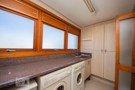 Apartamento para alugar com 139m², 4 quartos e 2 vagasLavanderia