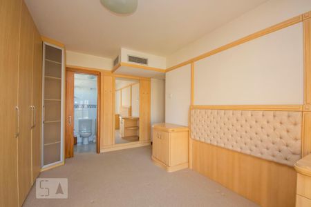 Apartamento para alugar com 139m², 4 quartos e 2 vagasSuíte