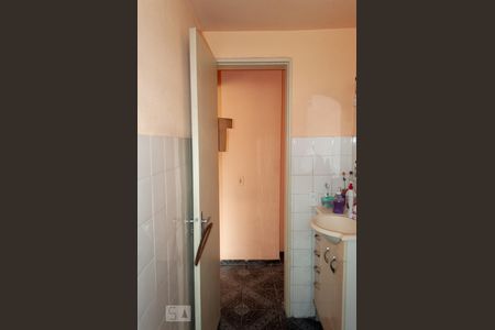 Banheiro de apartamento à venda com 2 quartos, 60m² em Jacarepaguá, Rio de Janeiro