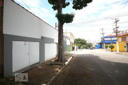 Fachada de casa para alugar com 1 quarto, 45m² em Jardim Aeroporto, São Paulo